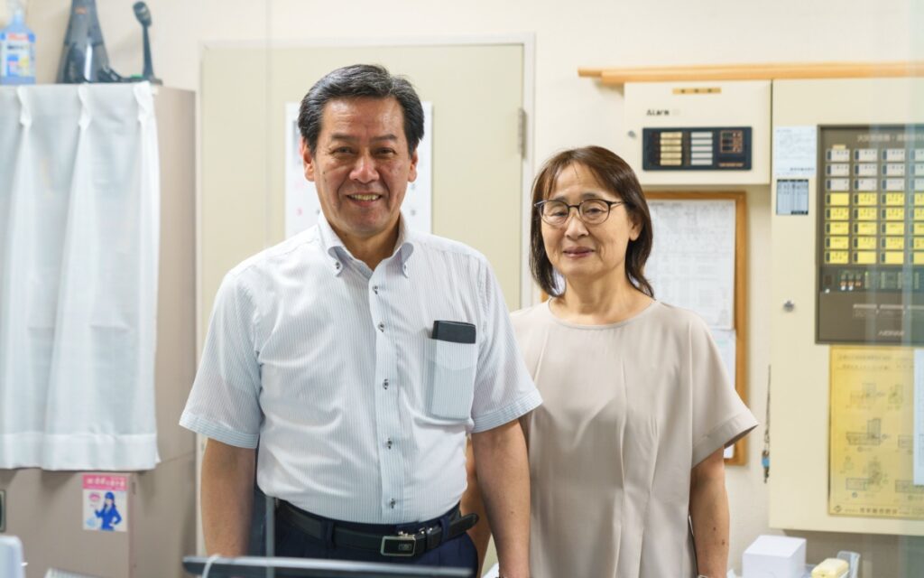 夫婦の絆が生んだ新たな人生の選択。12年の経験が語る寮長寮母という働き方 – 株式会社共立メンテナンス 寮長・寮母 採用情報サイト
